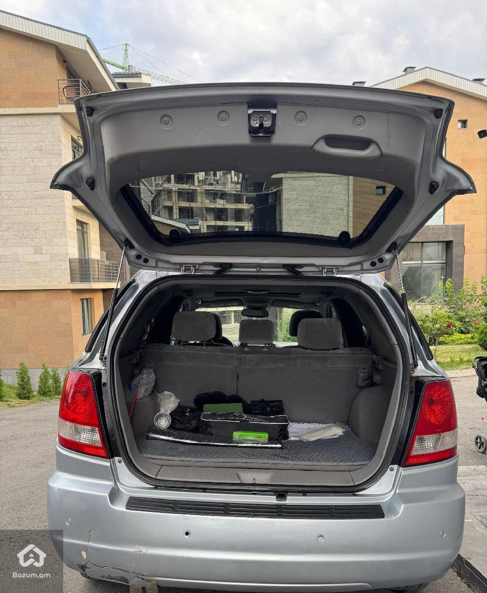 Kia Sorento  - image 10