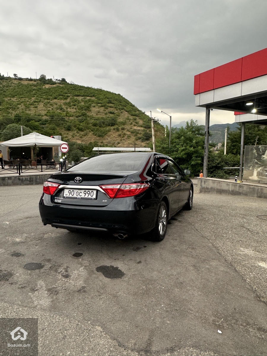 Camry - image 3