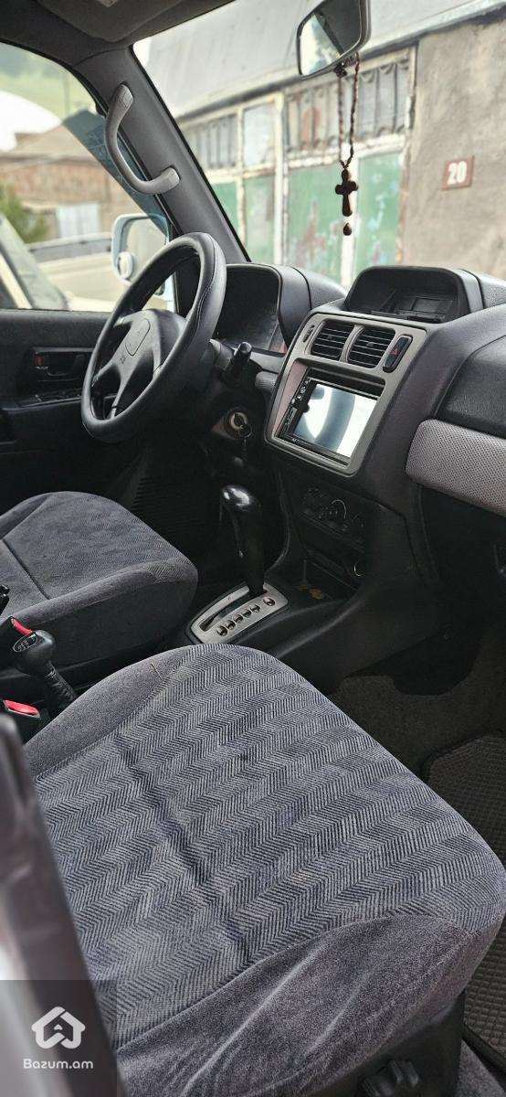 Pajero io - image 6