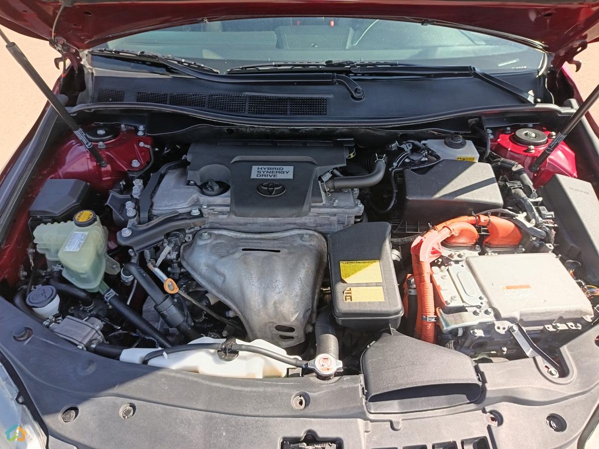 Toyota Camry hybrid  - image 19