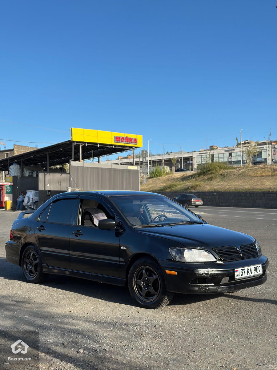 Mitsubishi Lancer - image 2