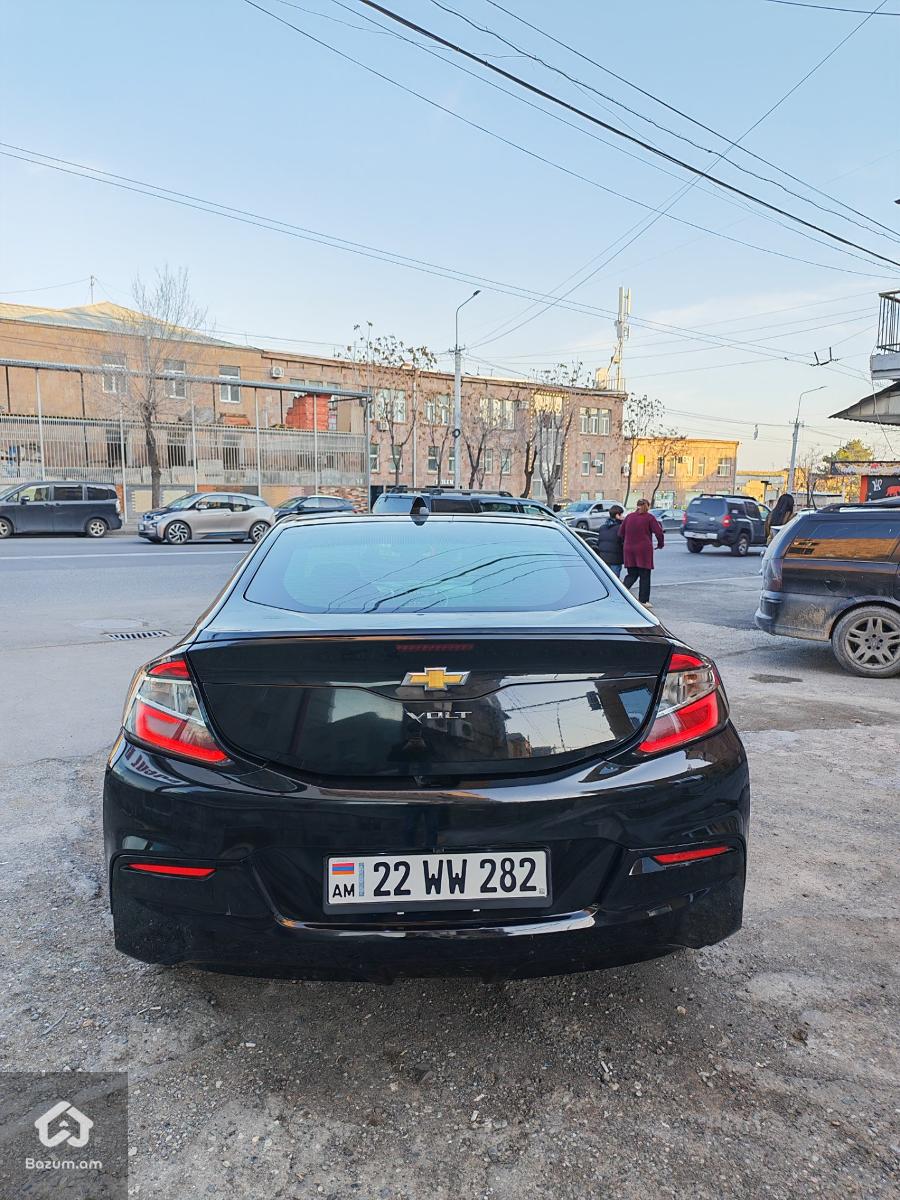 Chevrolet Volt 2 LT - image 8