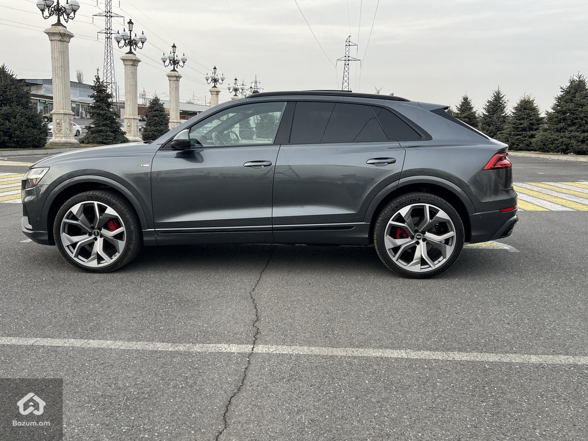 Audi Q-8 S line - image 4