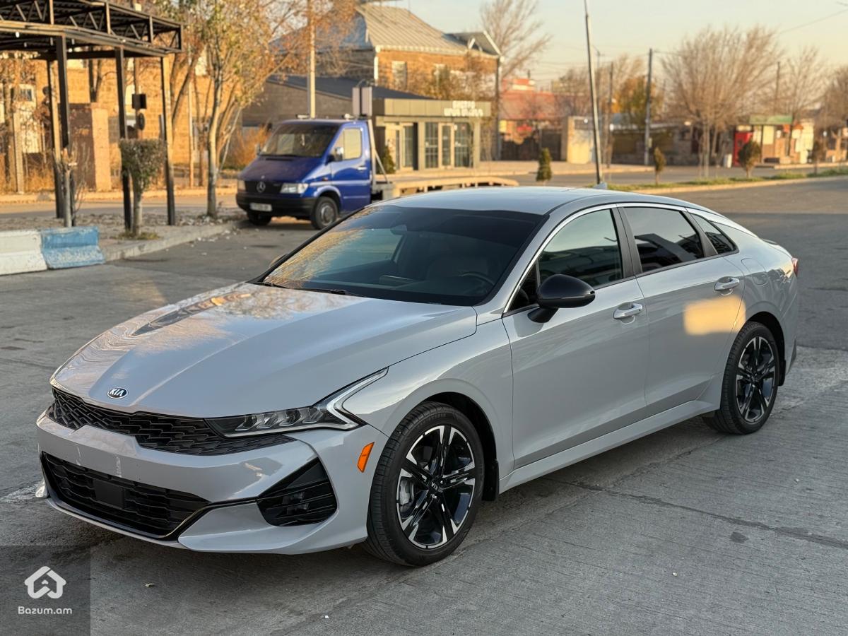 KIA K5 GT LINE - image 11