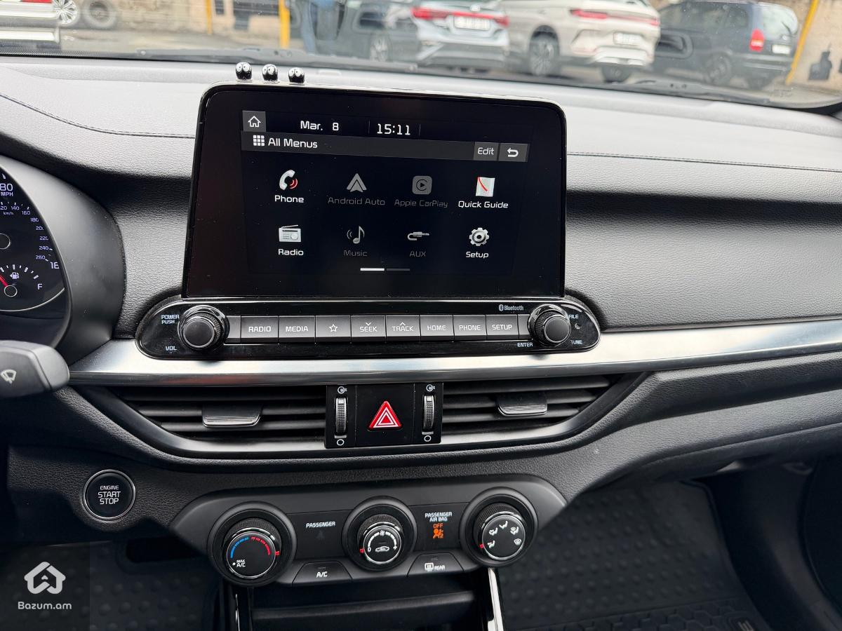 KIA FORTE GT-LINE  - image 10