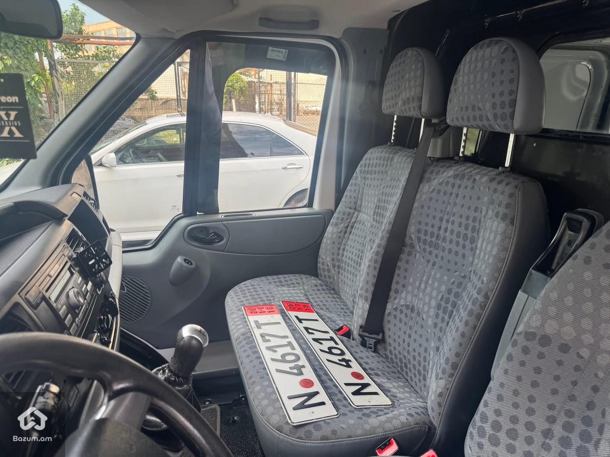 Ford transit  - image 7