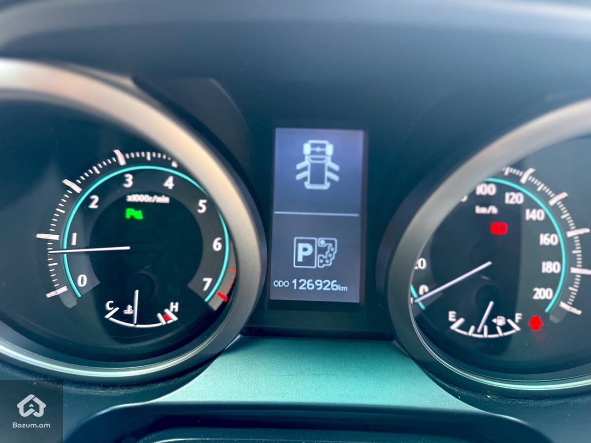 Land Cruiser Prado - image 14