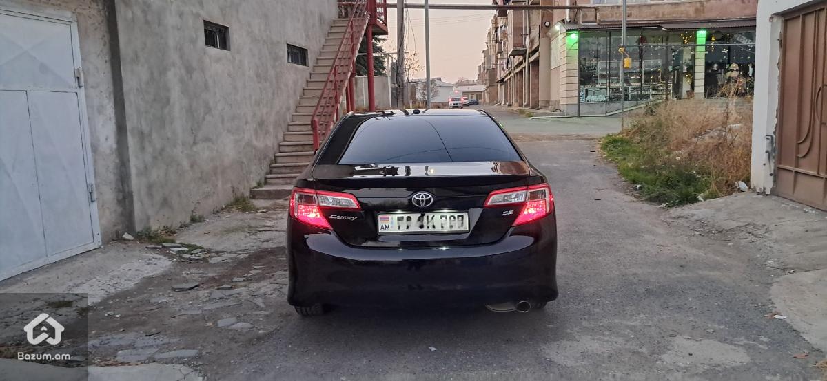 Վաճառվում էToyota Camry v50  - image 7