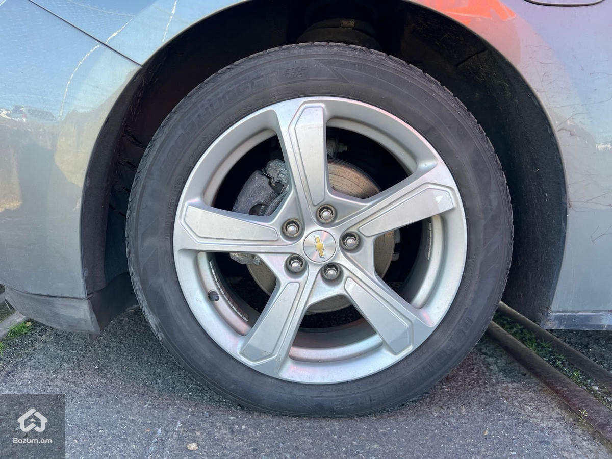 Chevrolet Volt 2 - image 7