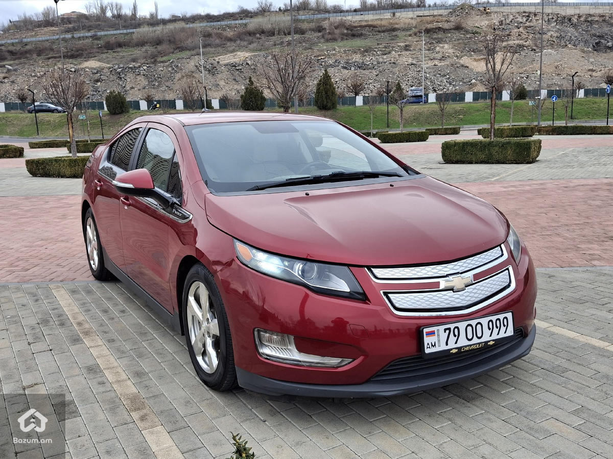 Շտապ Վաճառվում է Chevrolet Volt  - image 3