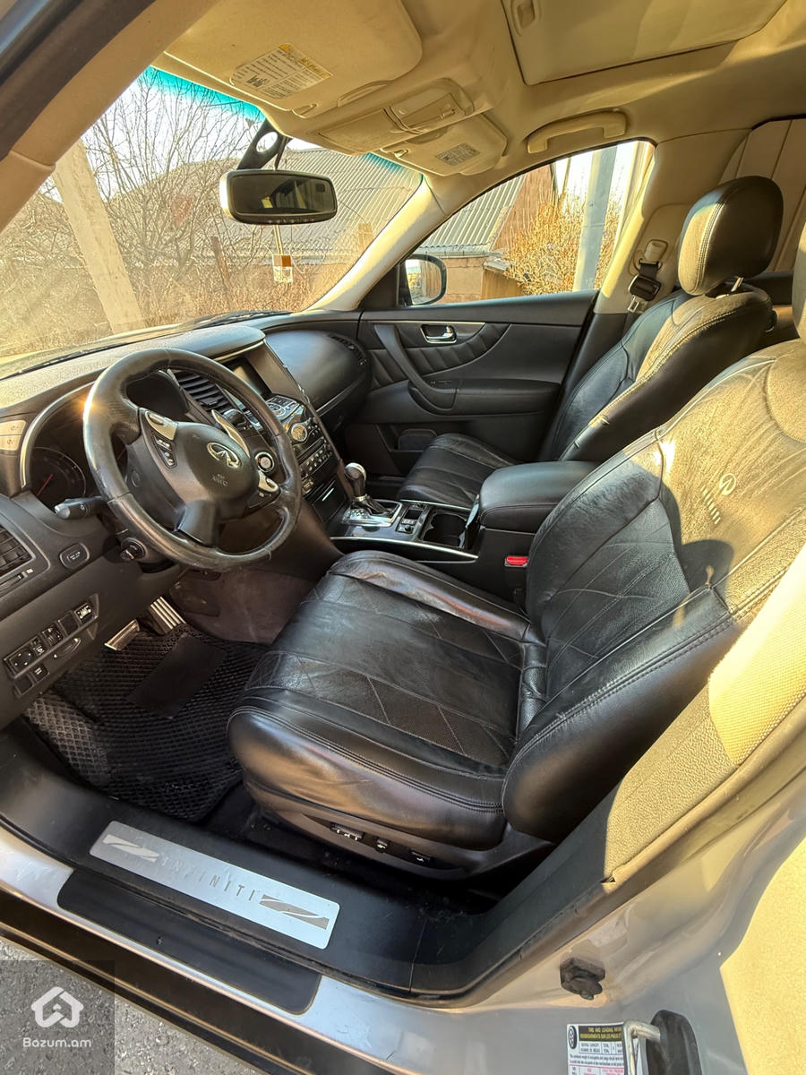 Infiniti FX-35, 3.5 լ, լիաքարշ, 2009 թ., գազ - image 6