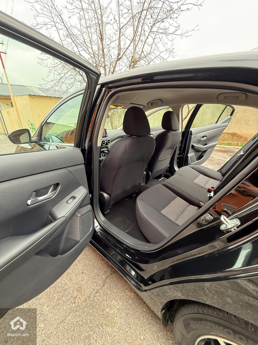 Nissan Sentra 2021 SV - image 10