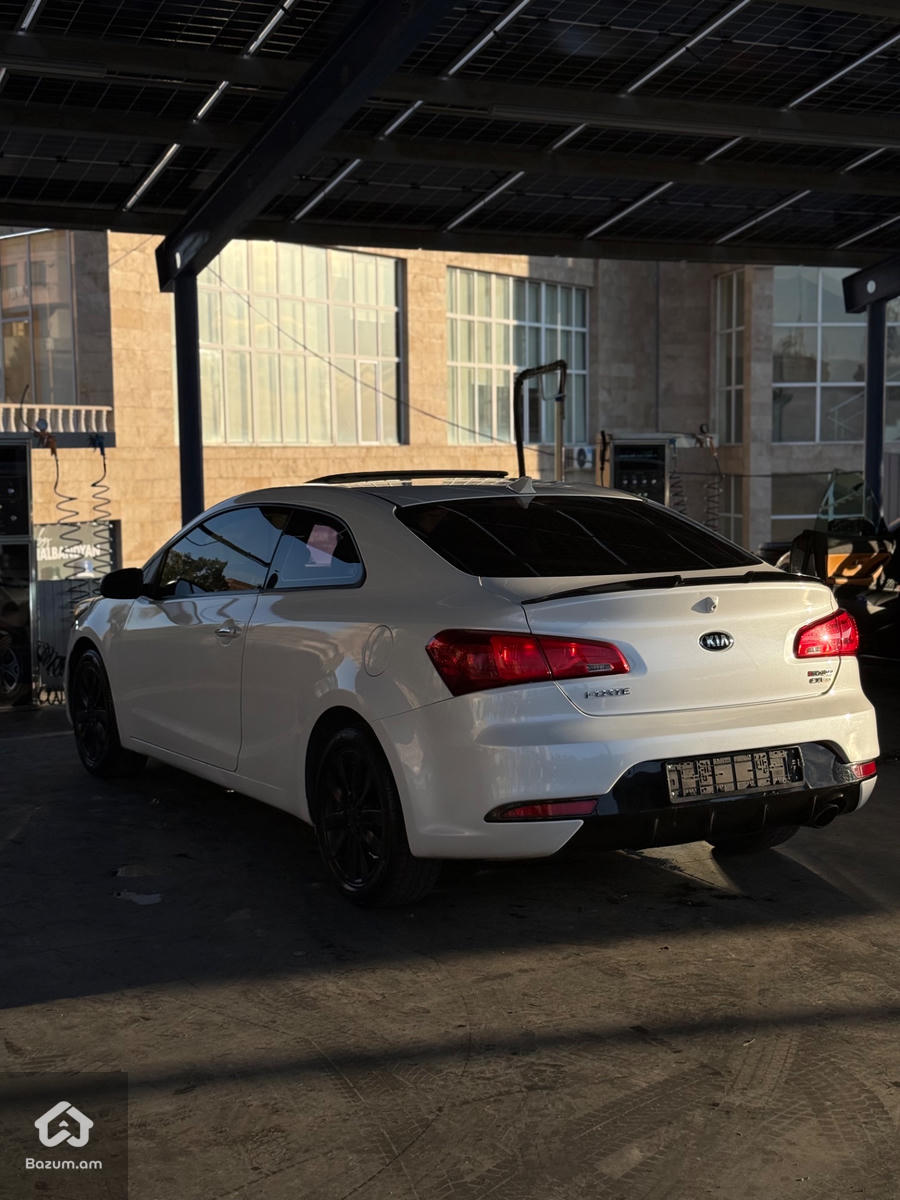 KIA FORTE KUPE - image 6