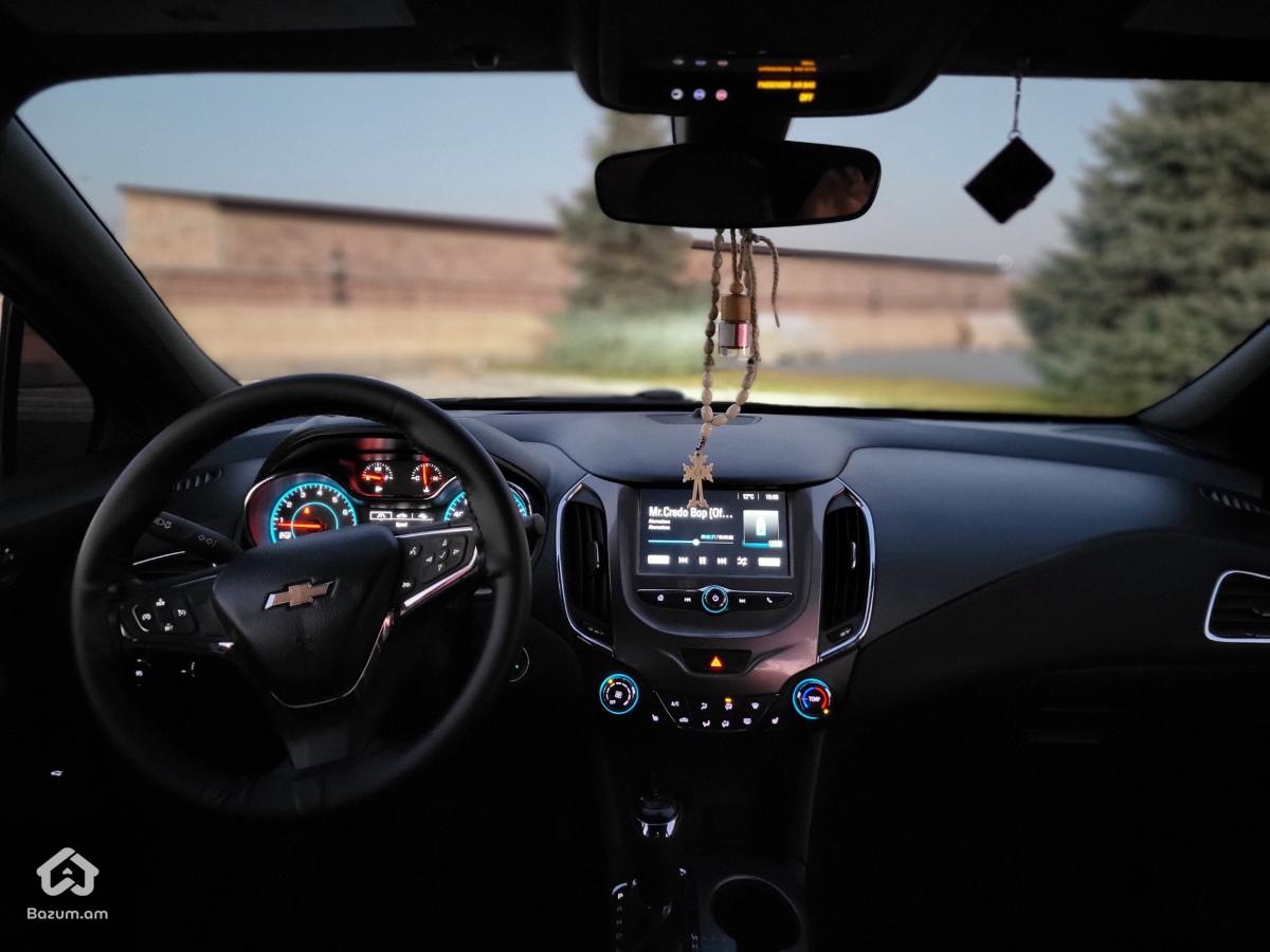 Chevrolet Cruze LT RS - image 6