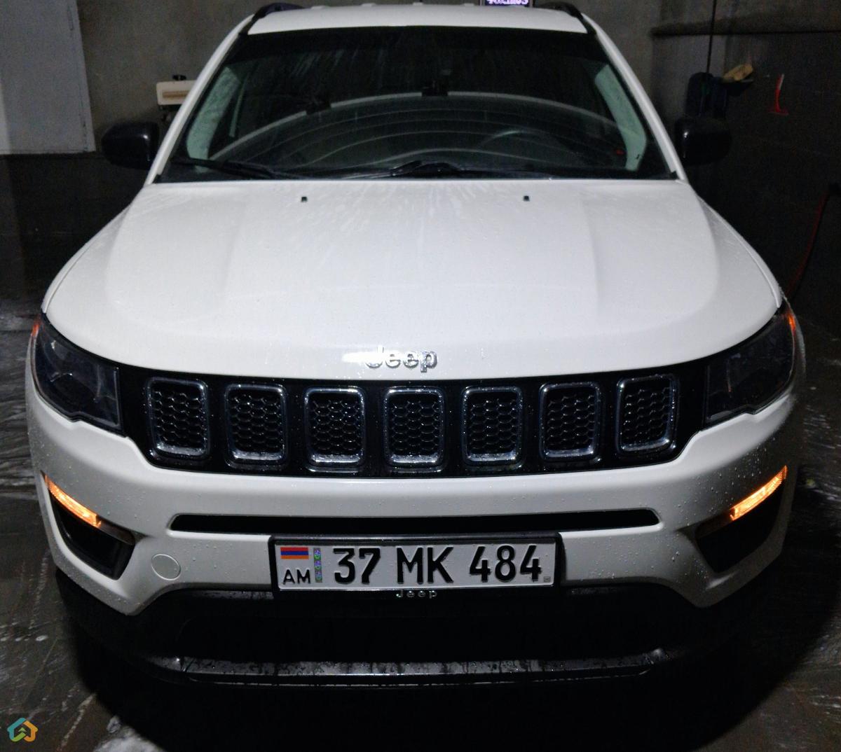 Jeep Compass  - image 8