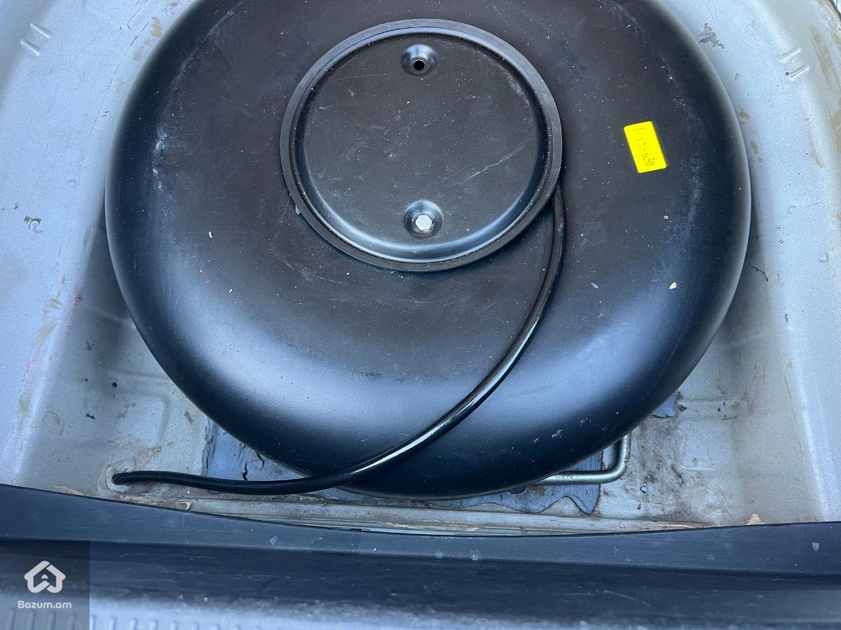 Toyota Camry V45 2010 - image 14