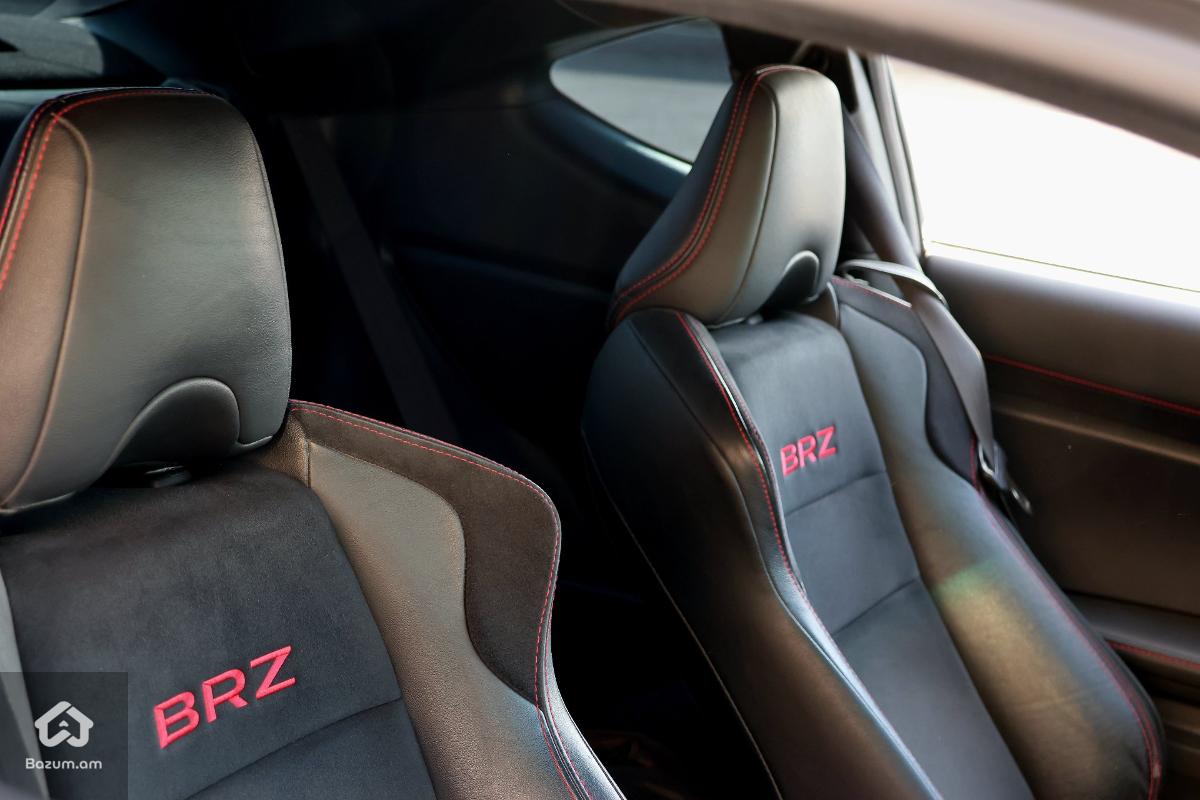 Subaru BRZ - image 8