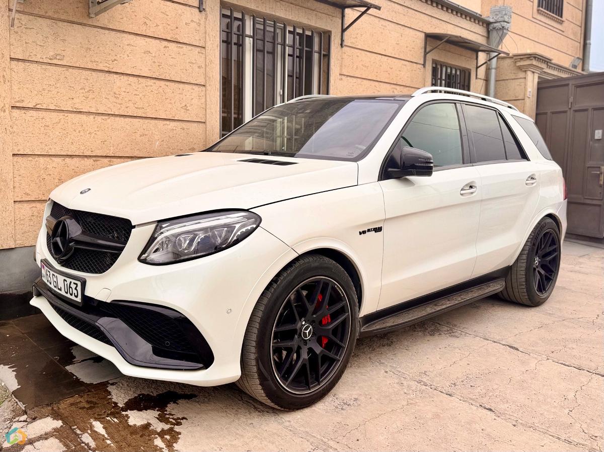 MERCEDES-BENZ ML63 AMG W166 - image 6