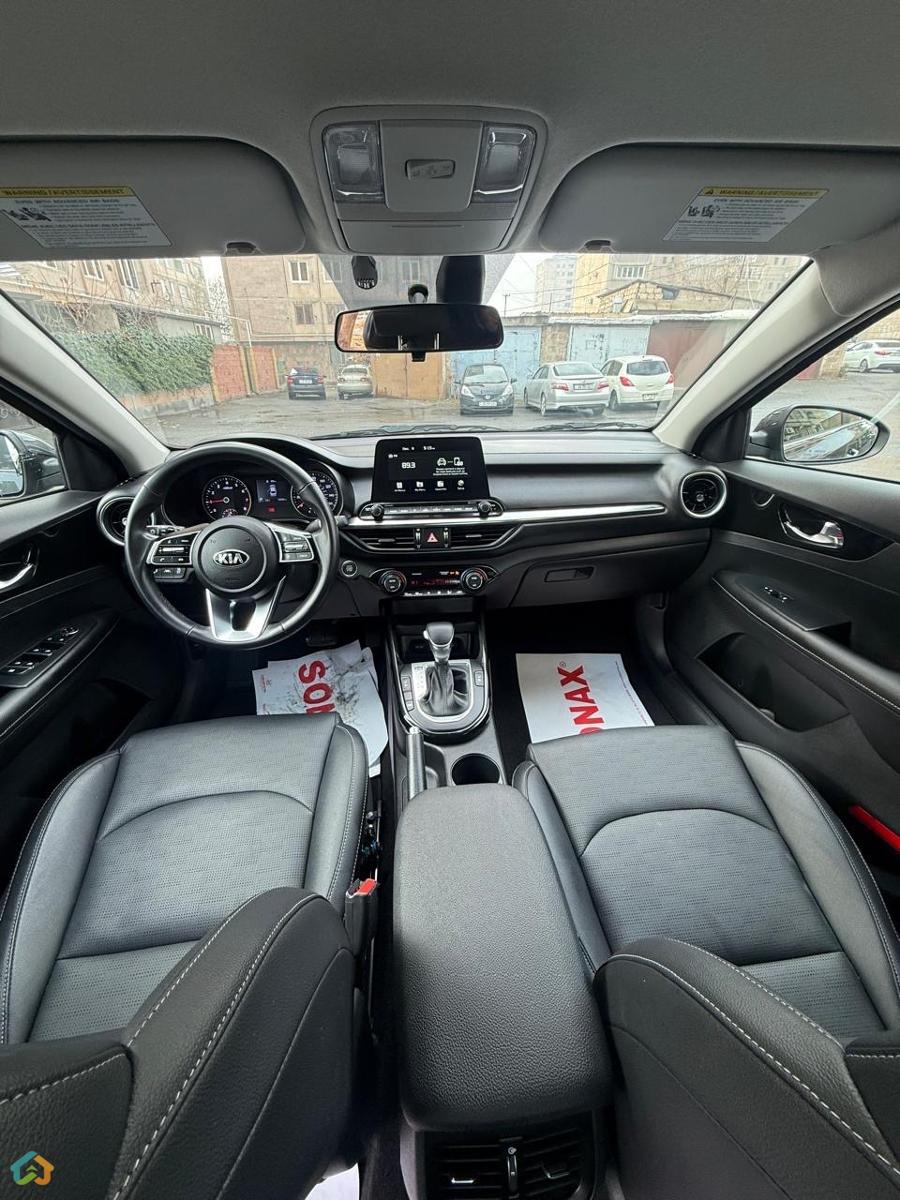 KIA FORTE EX - image 8