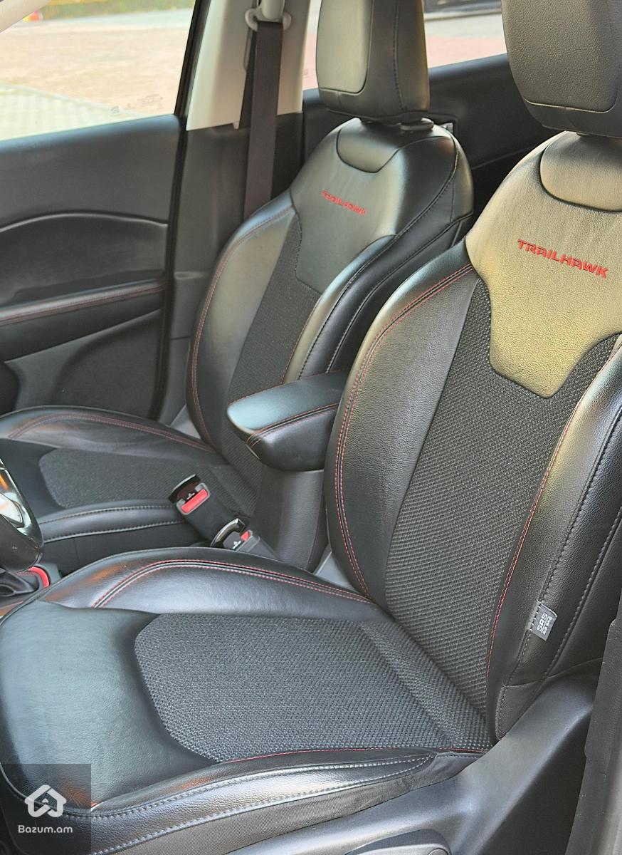 Jeep Compass Trailhawk  - image 11