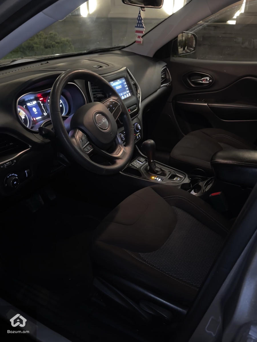 JEEP CHEROKEE 2019 - image 11