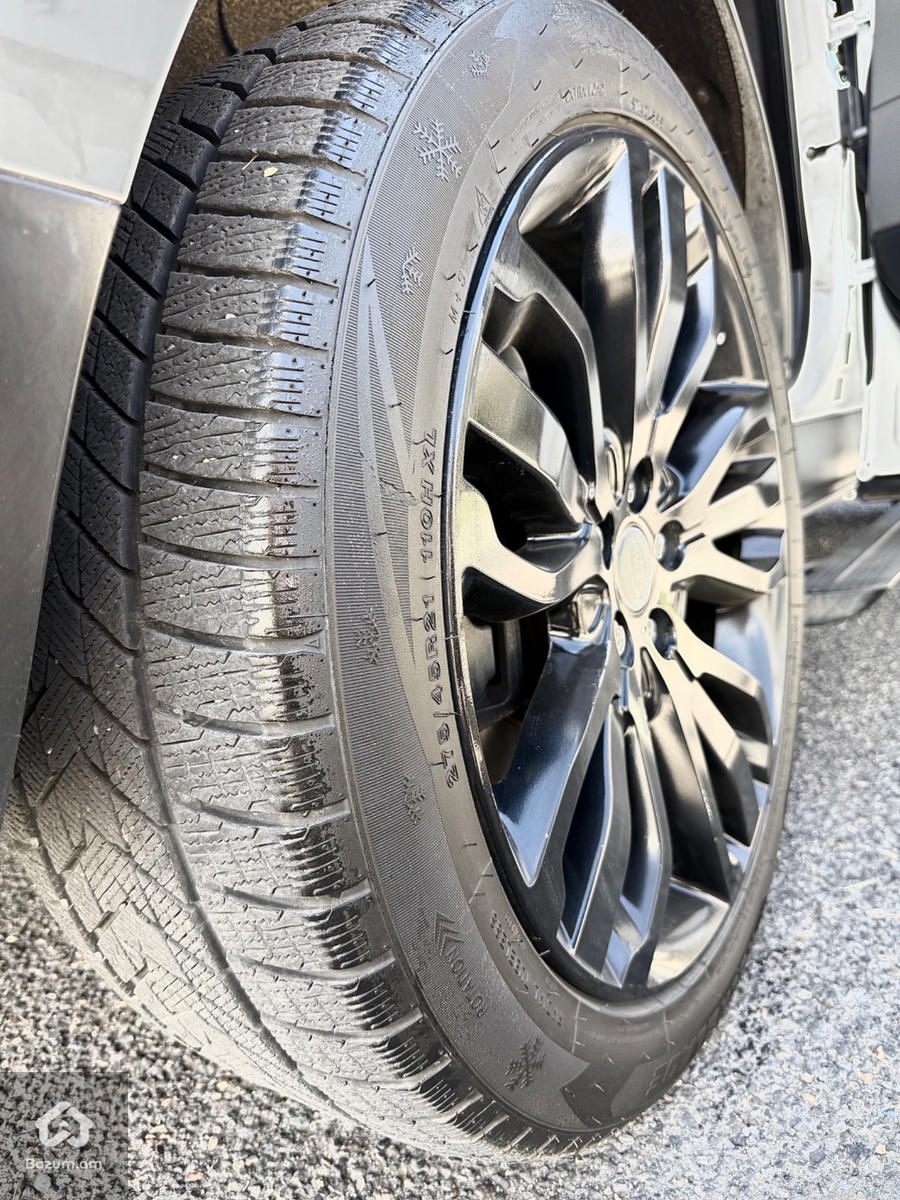 Range Rover Sport - image 20