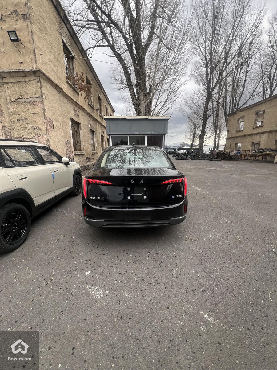 hongqi eqm5 - image 4