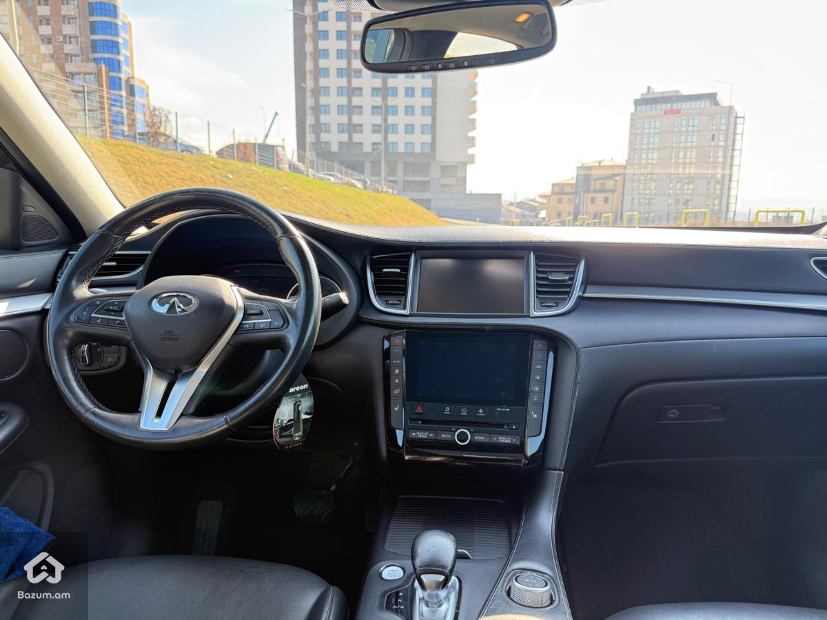 2018 Infiniti QX50  - image 7