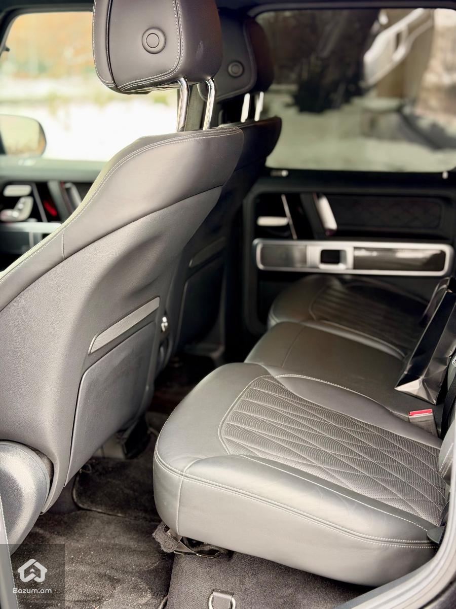 Mercedes Benz  - image 11