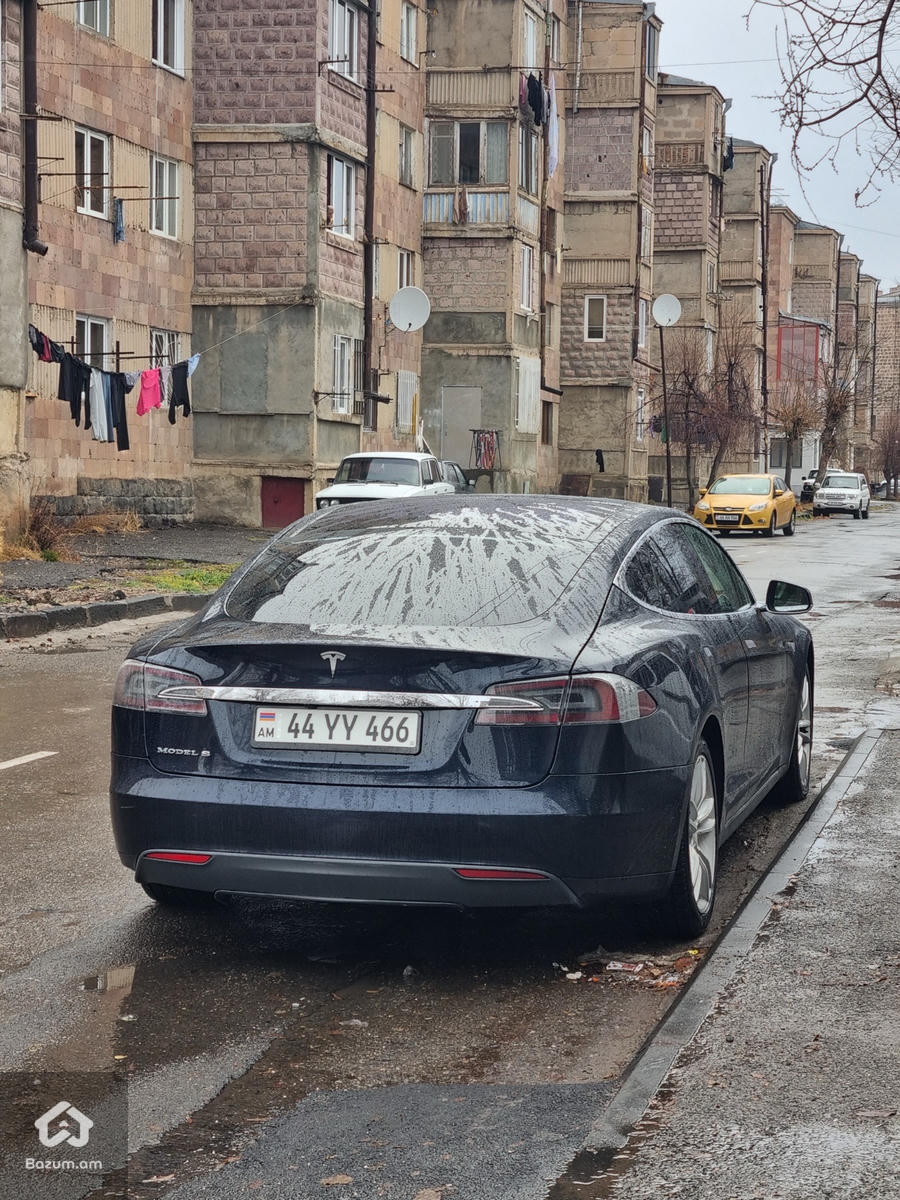 Tesla Model S85 Fastcharge - image 5