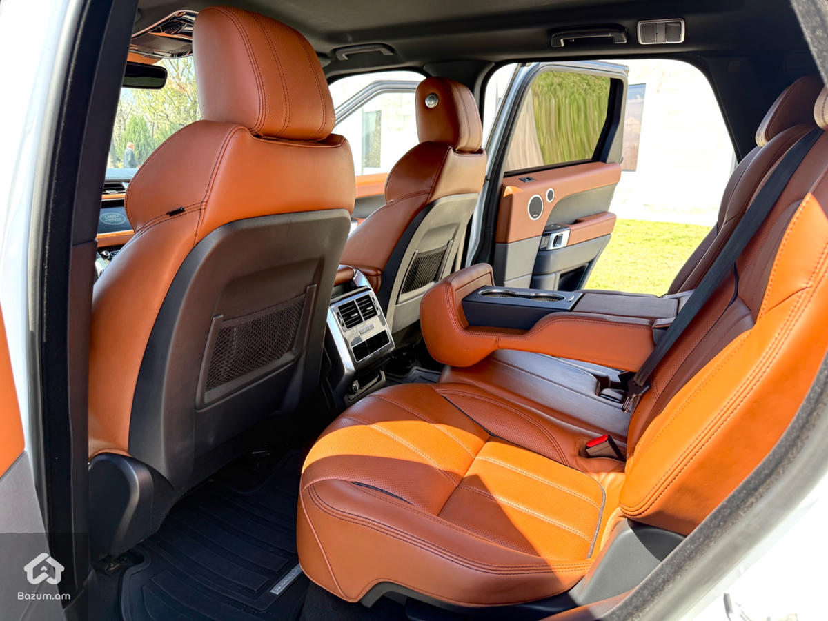 Range Rover Sport - image 10