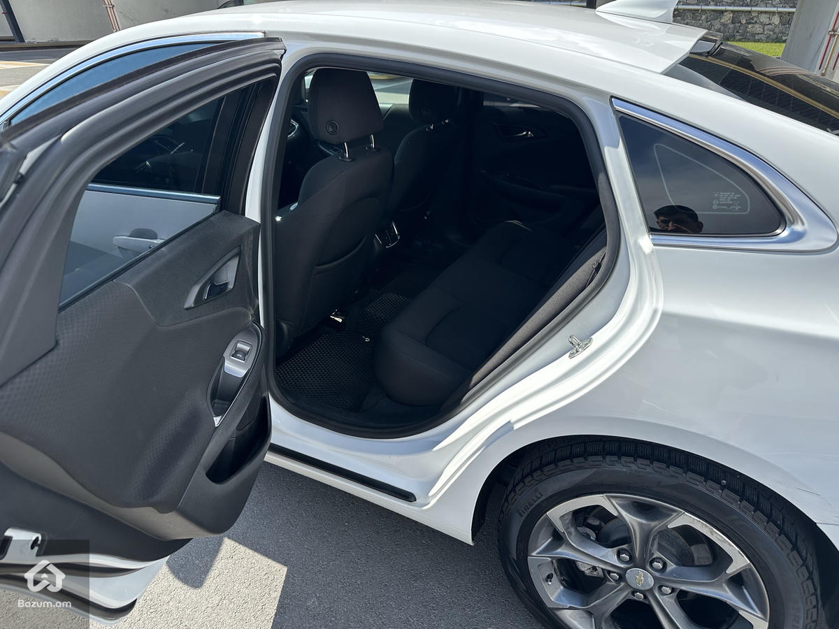 Chevrolet Malibu 1,5T, 2020 (գինը սակարկելի) - image 9