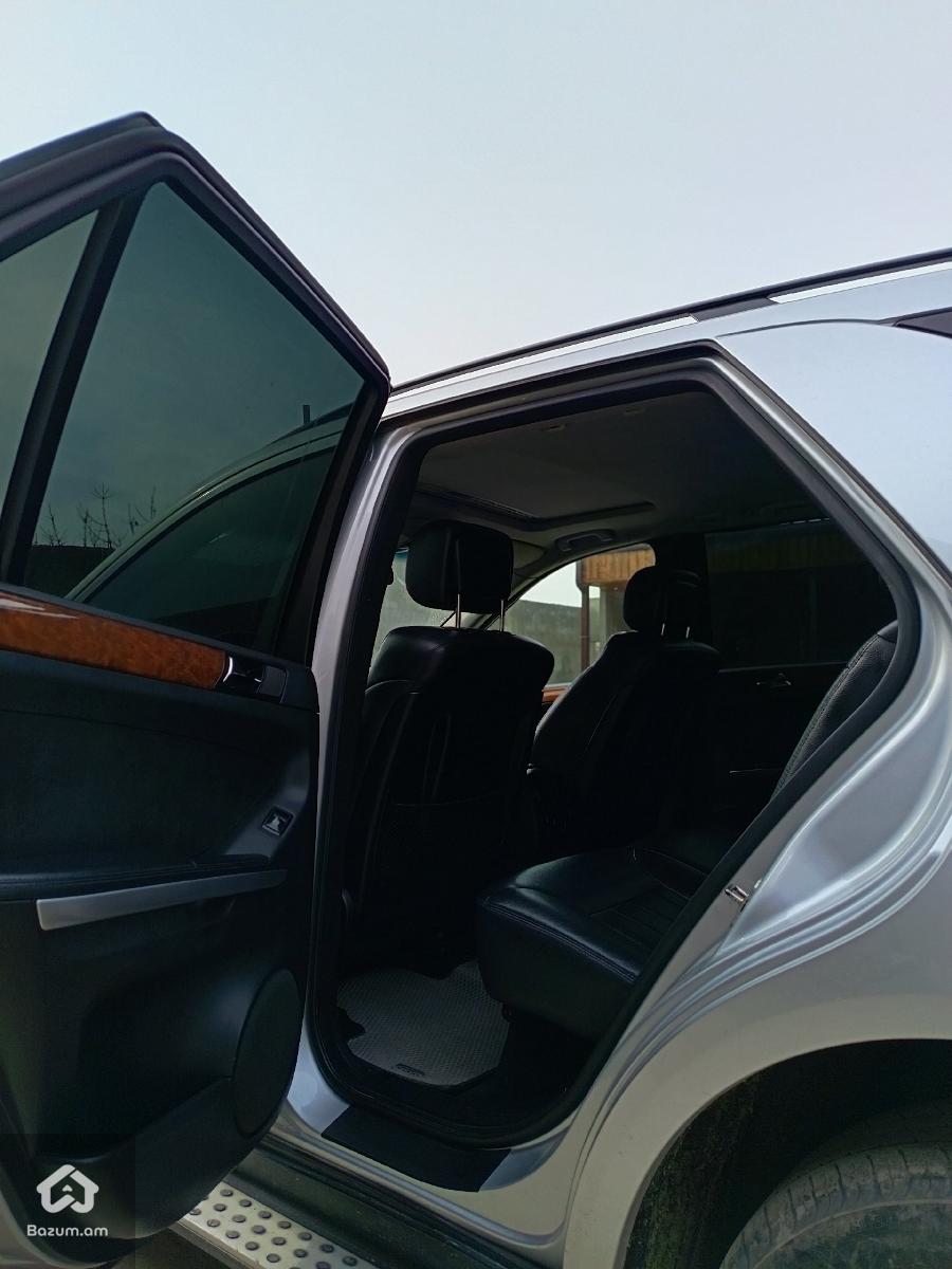 Mercedes benz ML 350 - image 11