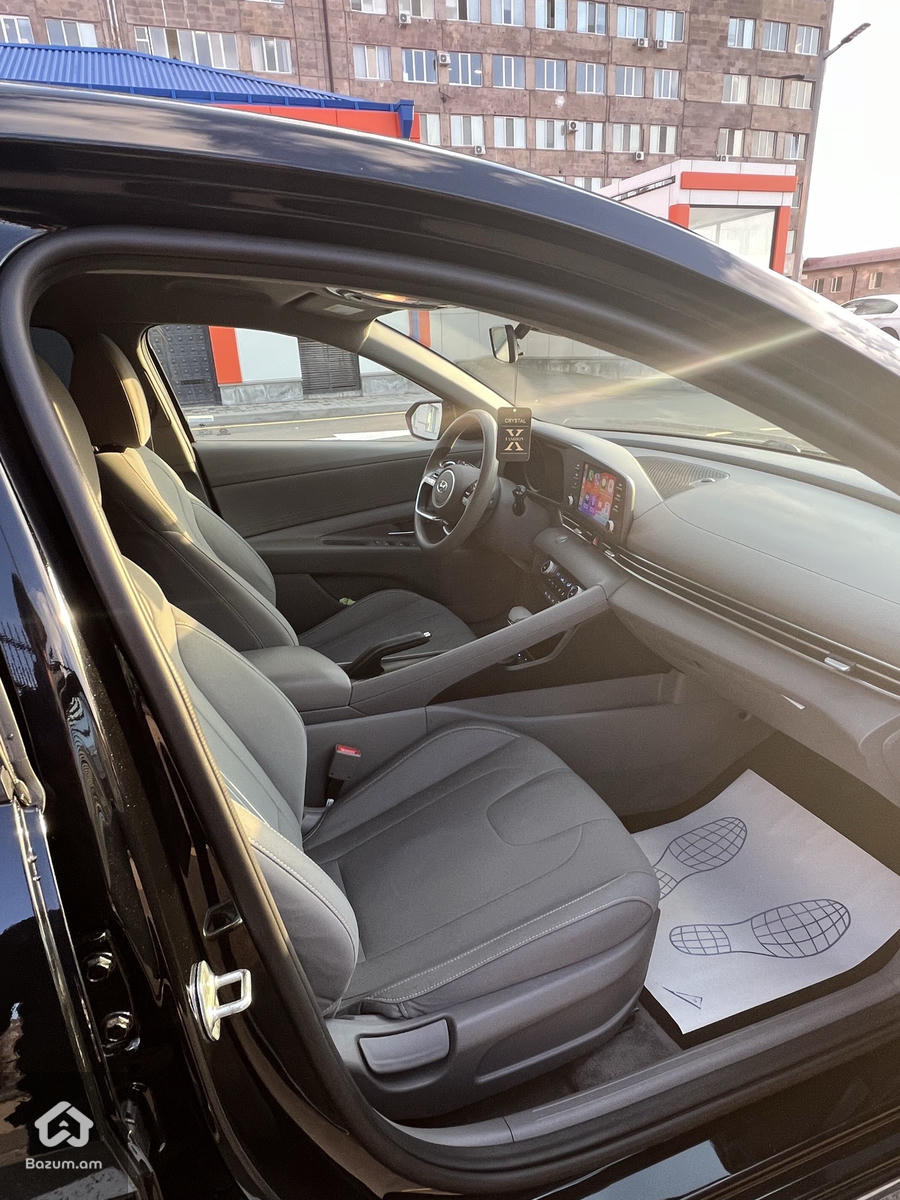 HYUNDAI ELANTRA 2021-20  - image 19