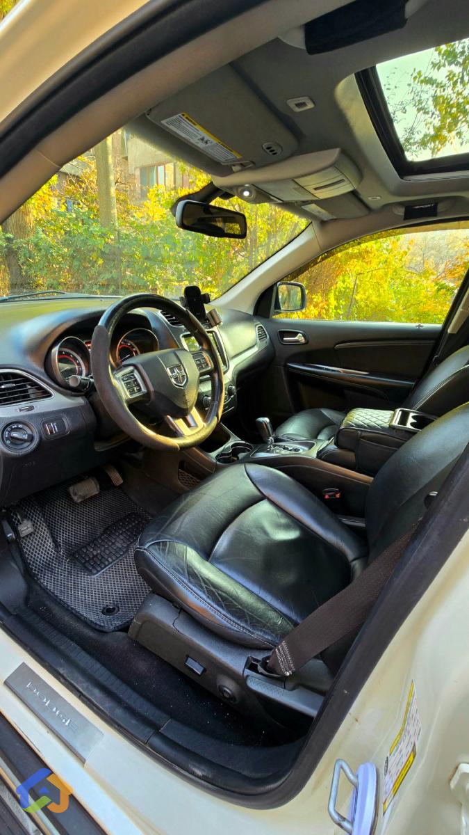 Dodge journey crossroud - image 6
