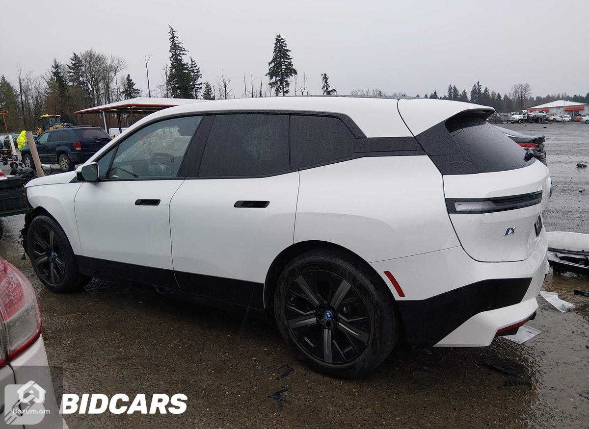 BMW IX XDRIVE 2025 - image 5