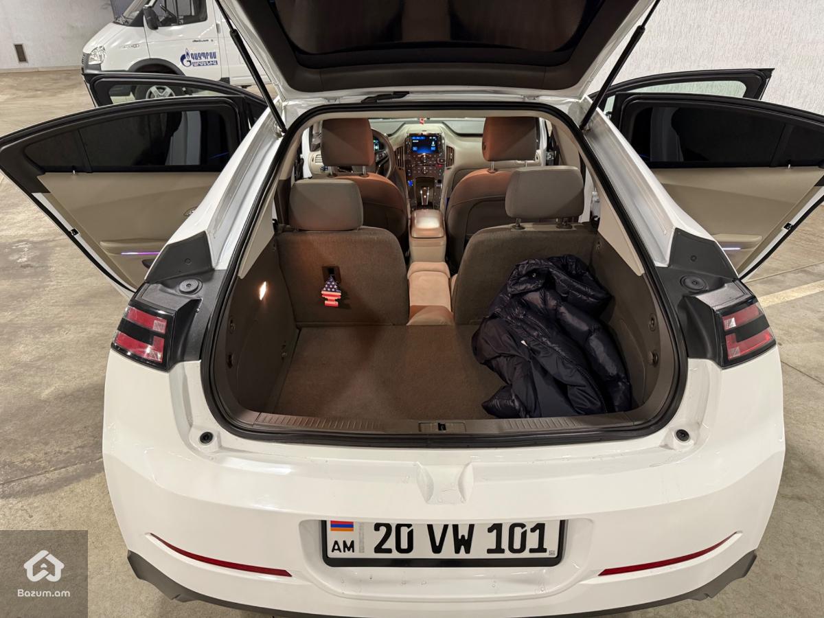 Chevrolet Volt - image 8