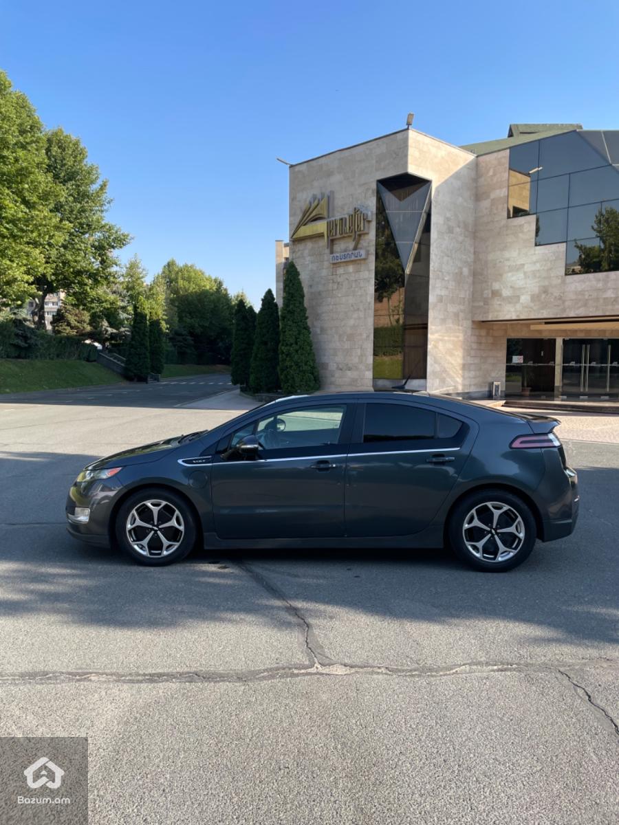 Chevrolet volt - image 4
