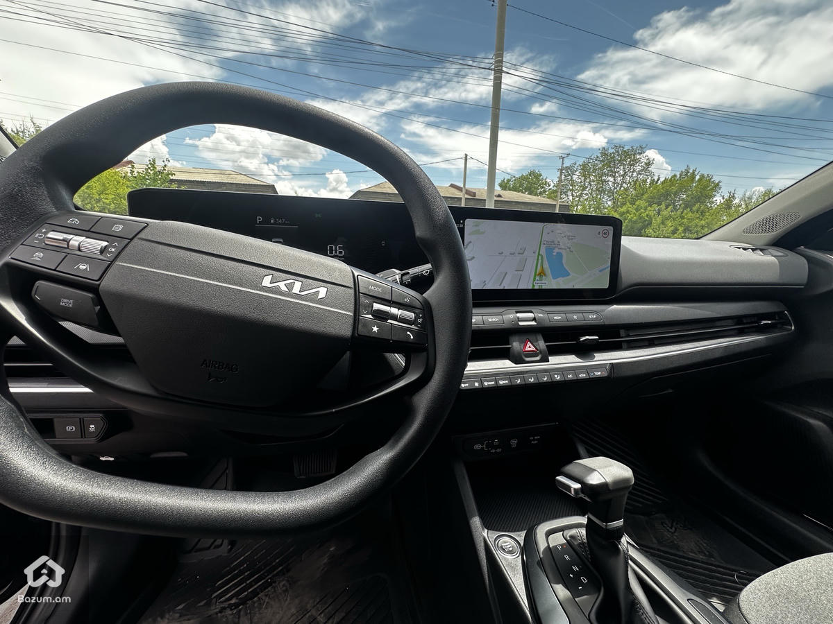 Kia k4 - image 7
