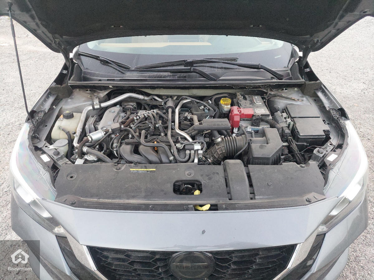 Nissan - image 33