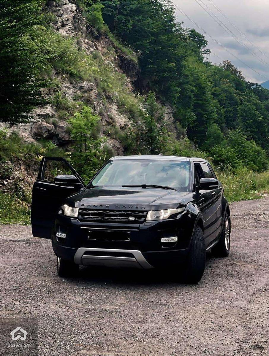 Range Rover - image 1