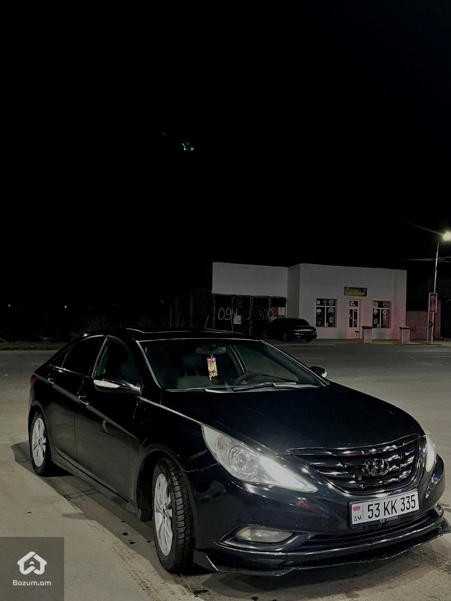 Hyundai Sonata - image 4