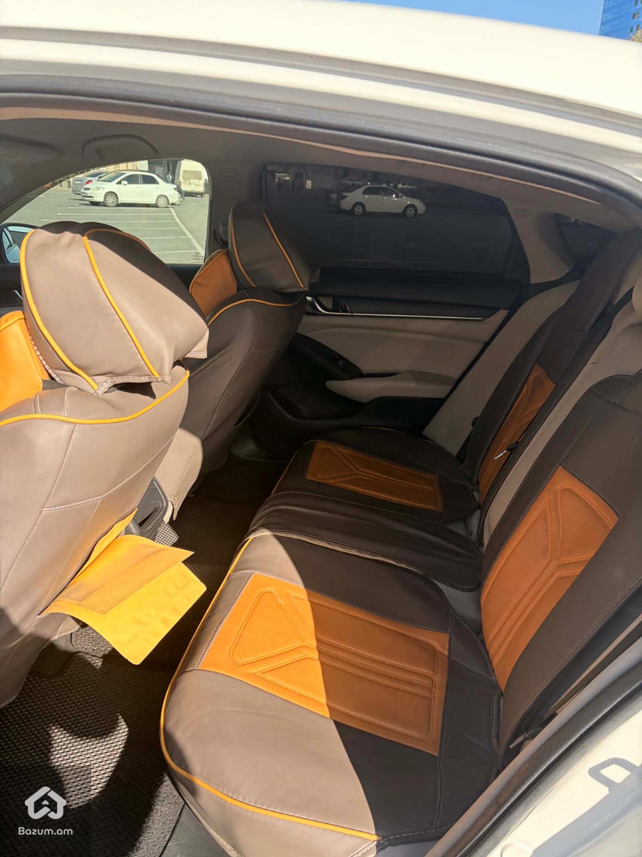 Honda Accord - image 7