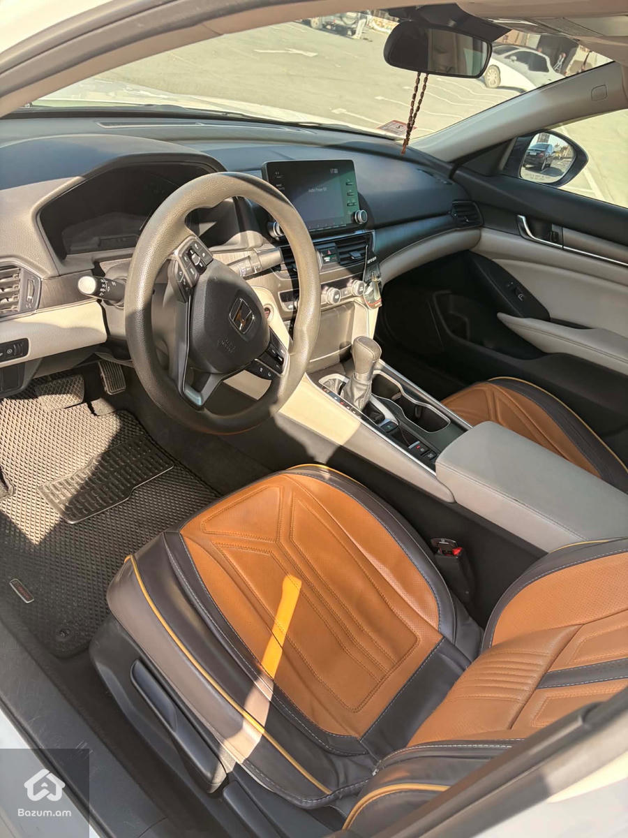 Honda Accord - image 6
