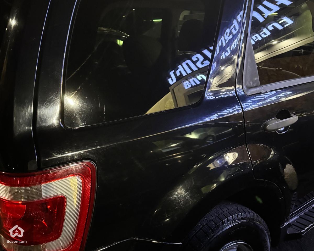 Ford Escape  - image 6