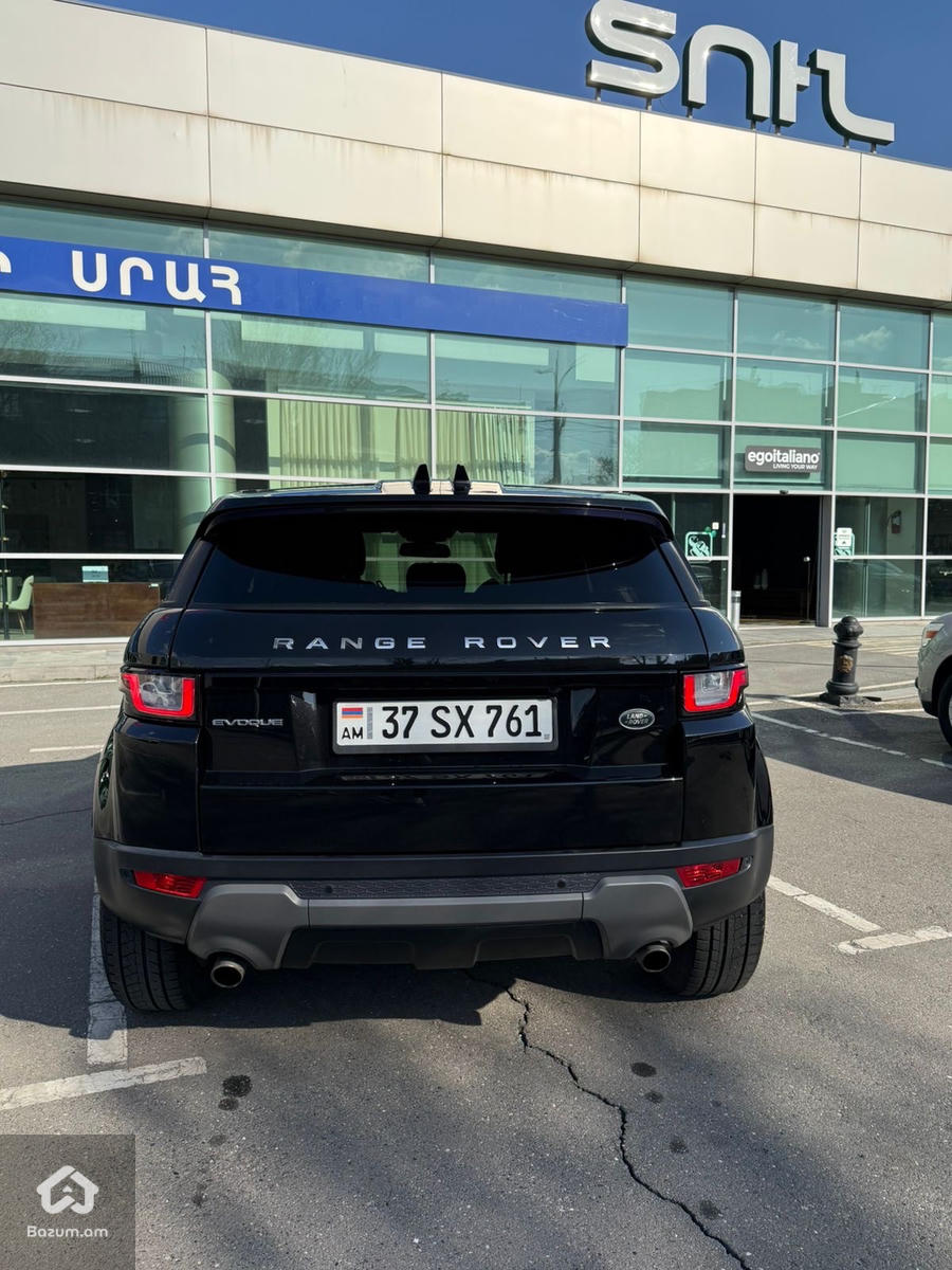Range Rover Evoque - image 2