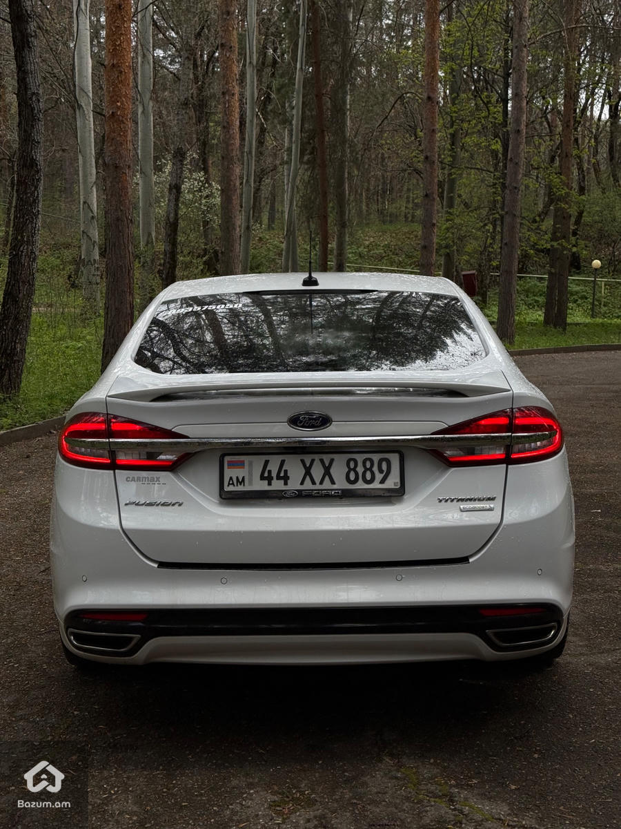 ford fusion titanium - image 3