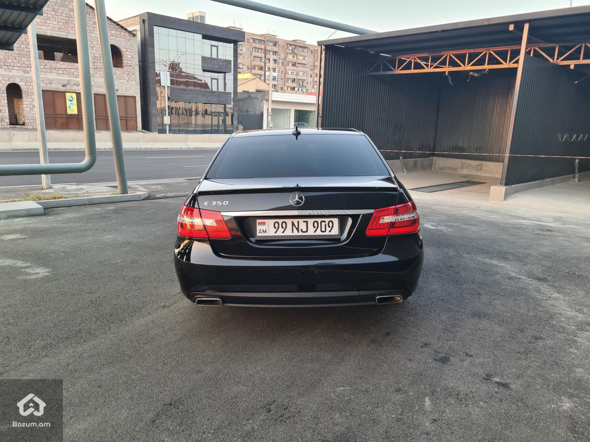 Mercedes-Benz E 350 2012 - image 8