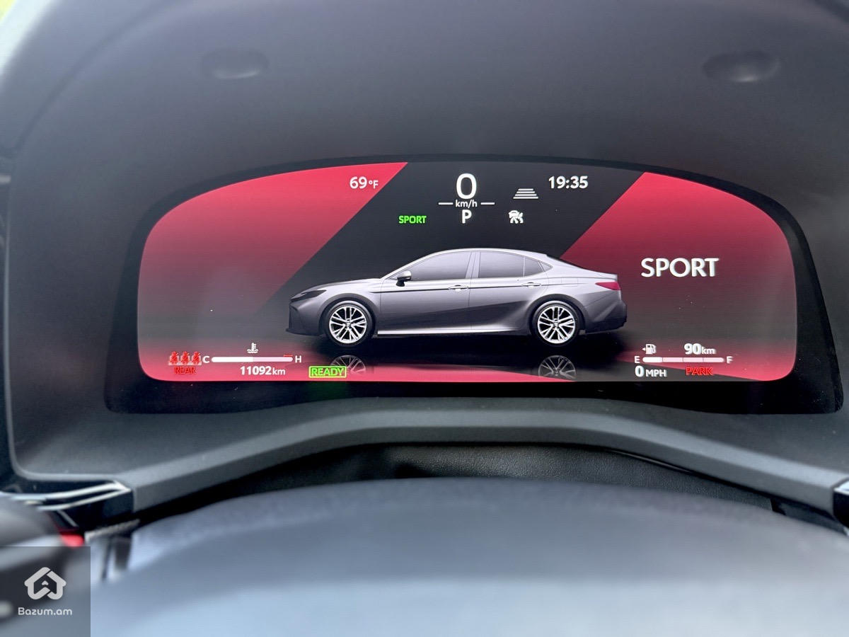 TOYOTA CAMRY 2025 XSE HIBRID - image 16