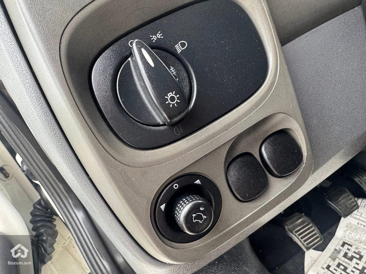 Ford transit  - image 13